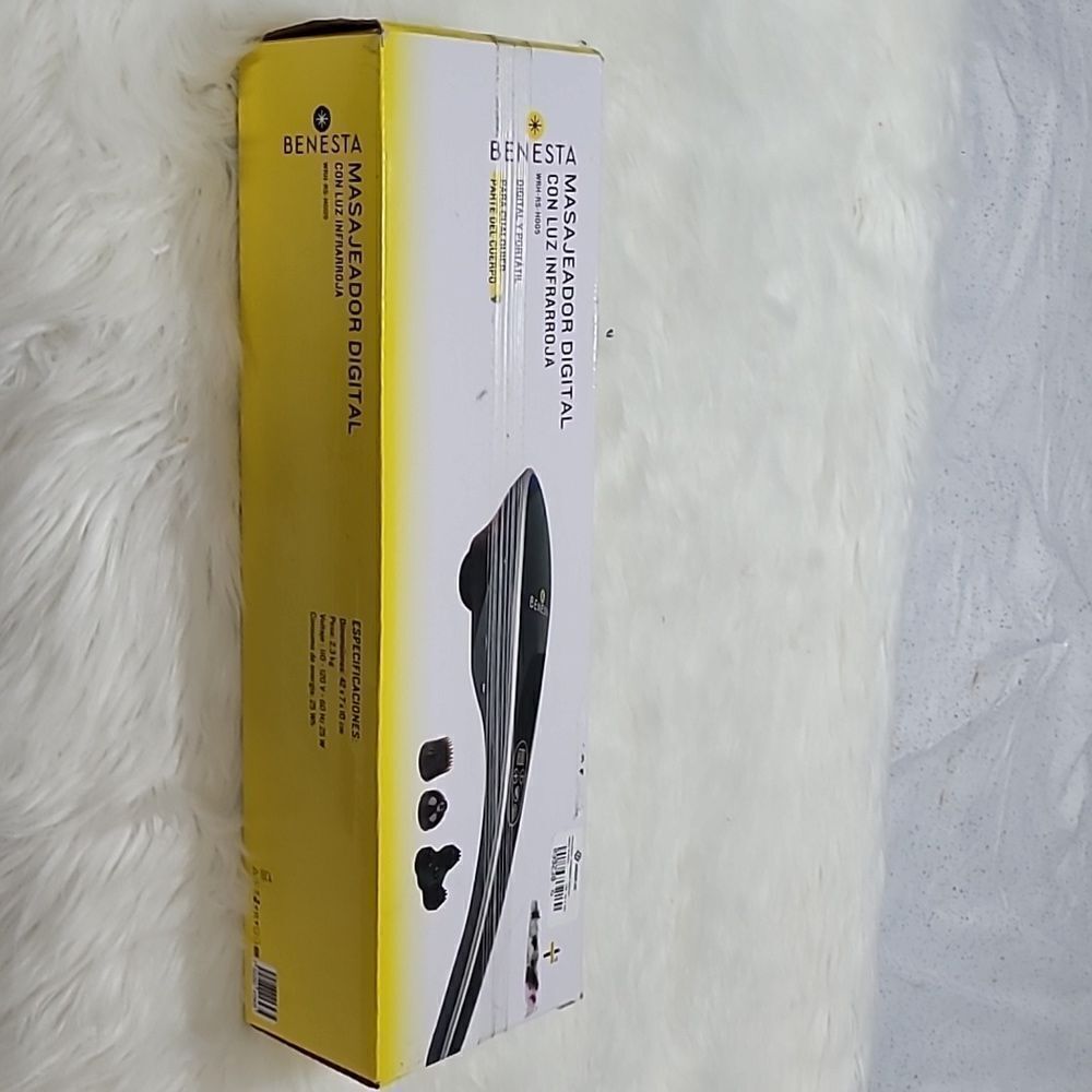 Digital massager with infrared light NWB
